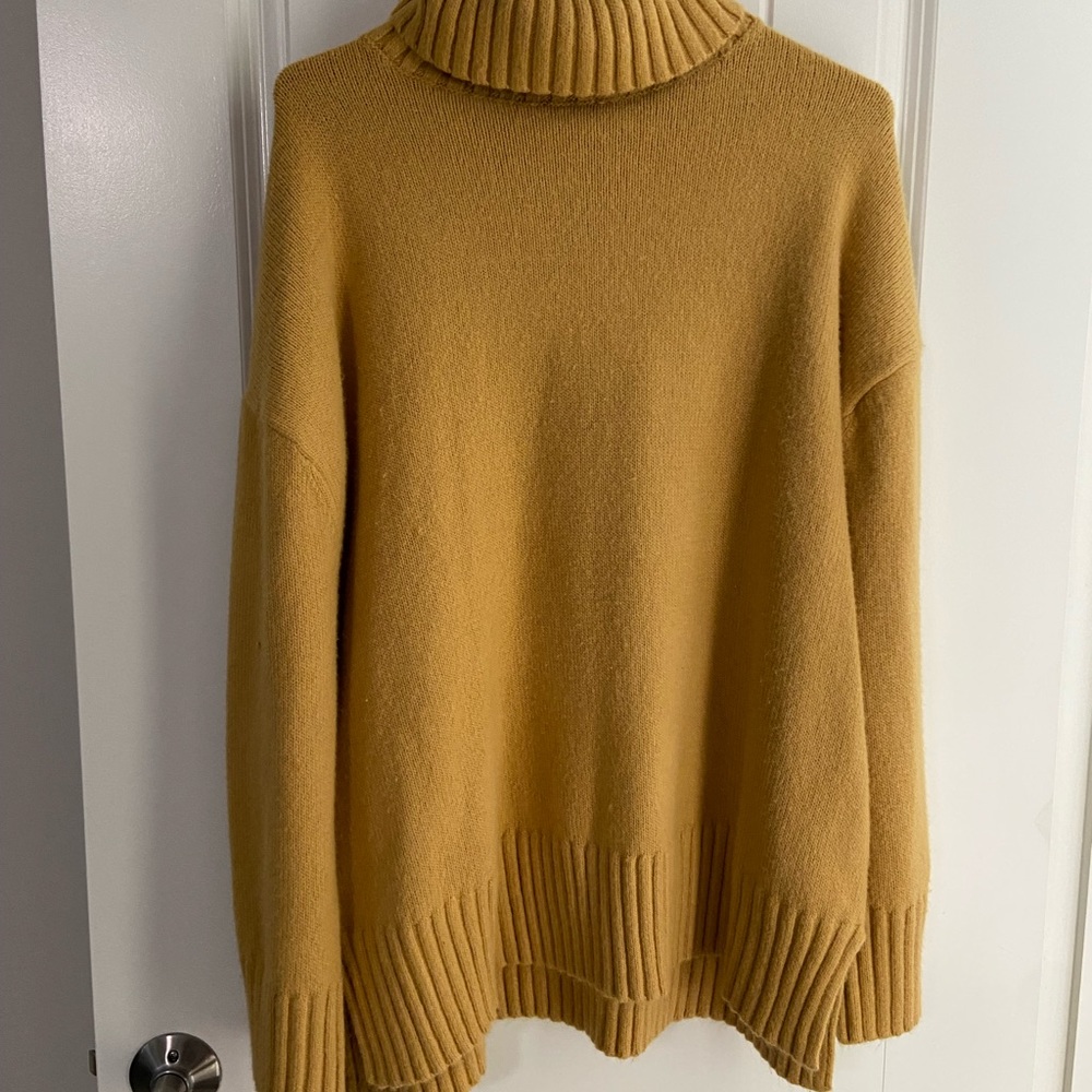 MUSTARD yellow H&M Large sweater